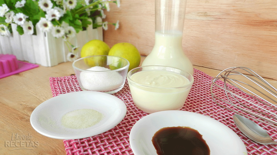 Ingredientes Panna-cotta con mermelada de durazno